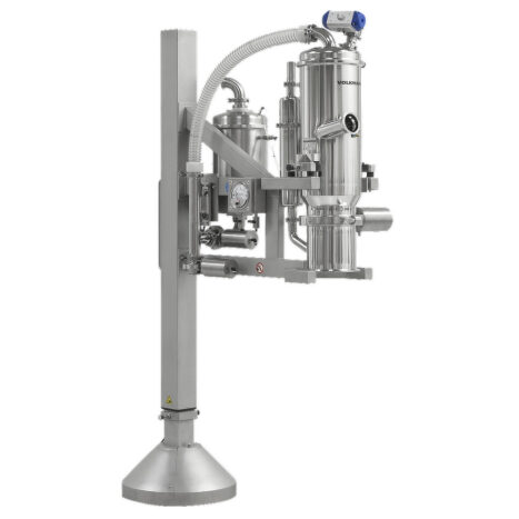 Zwenkbare hefkolom met pneumatische hoogteverstelling. Er is ook hier een PPC-vacuümtransport geïnstalleerd met voorzieningen voor washing-in-place (WIP), een aparte tweede filtertrap (HEPA-filter) en een Multijector-vacuümpomp.